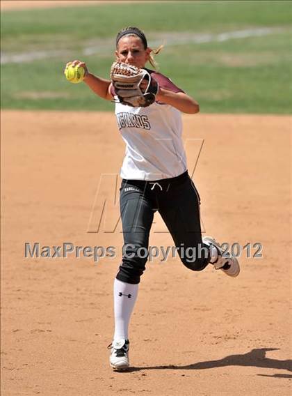 Thumbnail 3 in El Modena vs. Palos Verdes Peninsula (Woodbridge Tournament) photogallery.