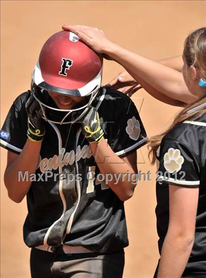 Thumbnail 3 in El Modena vs. Palos Verdes Peninsula (Woodbridge Tournament) photogallery.