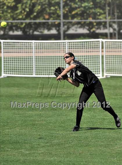 Thumbnail 2 in El Modena vs. Palos Verdes Peninsula (Woodbridge Tournament) photogallery.