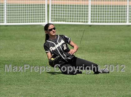 Thumbnail 2 in El Modena vs. Palos Verdes Peninsula (Woodbridge Tournament) photogallery.