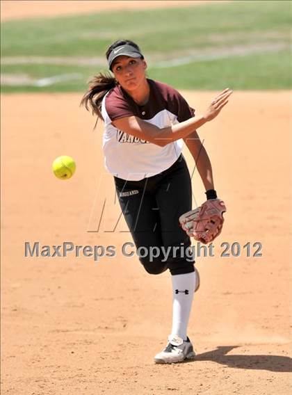 Thumbnail 3 in El Modena vs. Palos Verdes Peninsula (Woodbridge Tournament) photogallery.
