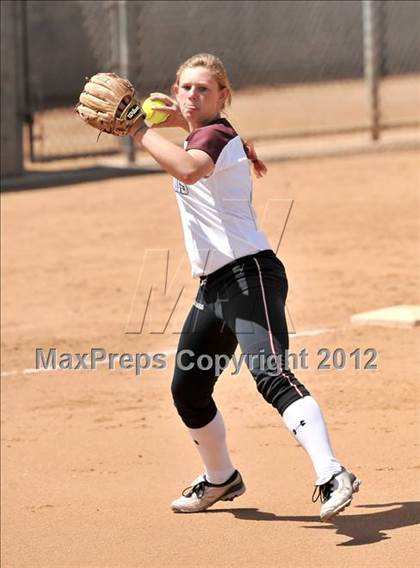 Thumbnail 1 in El Modena vs. Palos Verdes Peninsula (Woodbridge Tournament) photogallery.