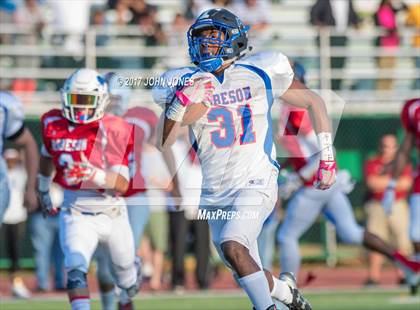 Thumbnail 2 in Paul Robeson All-Star Classic (East vs. West) photogallery.