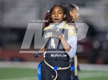 Thumbnail 3 in McDonough vs Riverwood (GHSA D2 5A/6A Quarterfinal Playoff) photogallery.