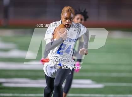 Thumbnail 1 in McDonough vs Riverwood (GHSA D2 5A/6A Quarterfinal Playoff) photogallery.