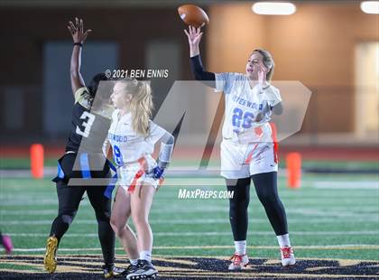 Thumbnail 1 in McDonough vs Riverwood (GHSA D2 5A/6A Quarterfinal Playoff) photogallery.