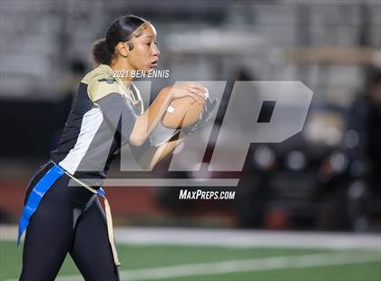 Thumbnail 1 in McDonough vs Riverwood (GHSA D2 5A/6A Quarterfinal Playoff) photogallery.