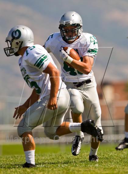 Thumbnail 3 in Olympus @ Northridge Sophomore photogallery.