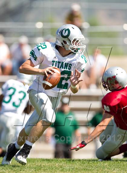 Thumbnail 2 in Olympus @ Northridge Sophomore photogallery.