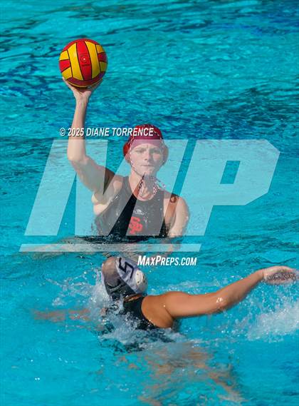 Thumbnail 1 in Santa Paula vs El Dorado (CIF-SS Div 5 Final) photogallery.