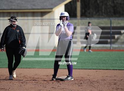 Thumbnail 2 in Amanda-Clearcreek vs Logan (Scrimmage) photogallery.