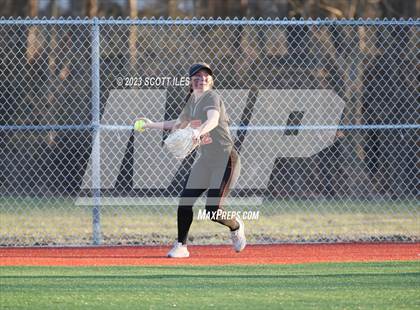 Thumbnail 2 in Amanda-Clearcreek vs Logan (Scrimmage) photogallery.