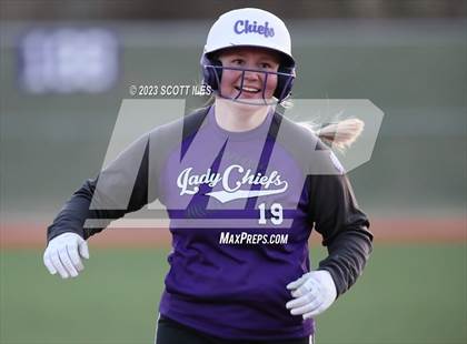 Thumbnail 3 in Amanda-Clearcreek vs Logan (Scrimmage) photogallery.