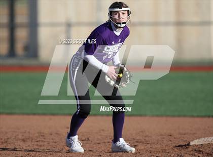 Thumbnail 2 in Amanda-Clearcreek vs Logan (Scrimmage) photogallery.