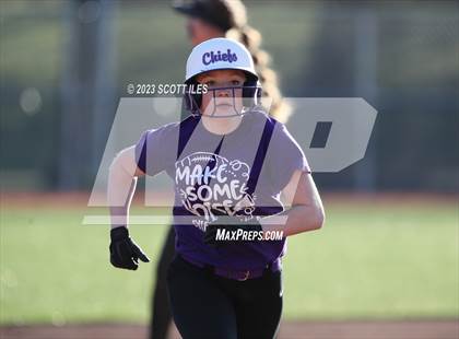 Thumbnail 3 in Amanda-Clearcreek vs Logan (Scrimmage) photogallery.