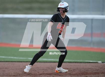 Thumbnail 3 in Amanda-Clearcreek vs Logan (Scrimmage) photogallery.