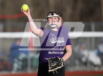 Thumbnail 3 in Amanda-Clearcreek vs Logan (Scrimmage) photogallery.
