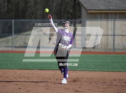 Thumbnail 1 in Amanda-Clearcreek vs Logan (Scrimmage) photogallery.