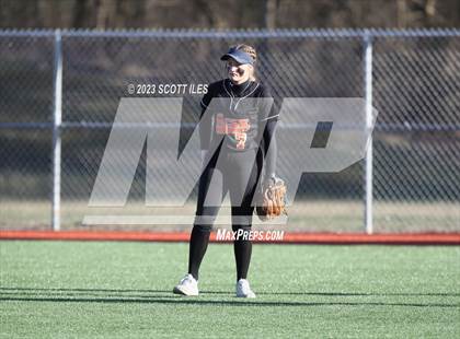 Thumbnail 1 in Amanda-Clearcreek vs Logan (Scrimmage) photogallery.