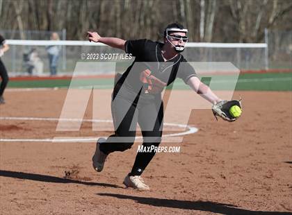 Thumbnail 1 in Amanda-Clearcreek vs Logan (Scrimmage) photogallery.