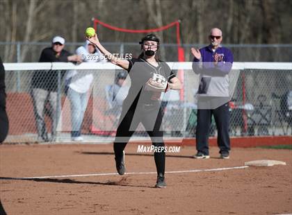 Thumbnail 3 in Amanda-Clearcreek vs Logan (Scrimmage) photogallery.