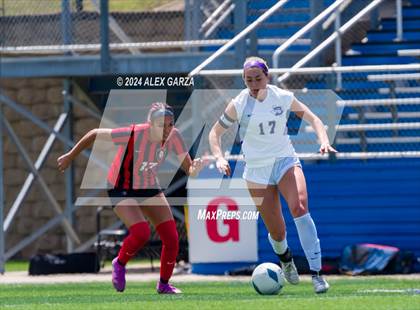 Thumbnail 3 in Salado vs. Boerne (UIL 4A Soccer Semifinals) photogallery.