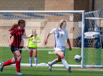 Thumbnail 1 in Salado vs. Boerne (UIL 4A Soccer Semifinals) photogallery.