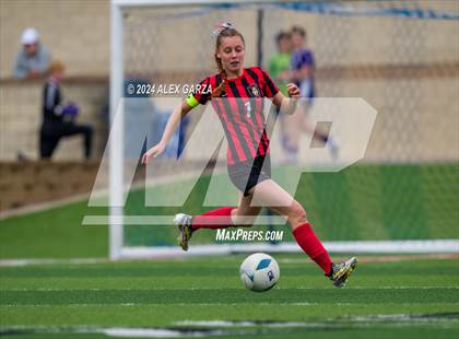 Thumbnail 2 in Salado vs. Boerne (UIL 4A Soccer Semifinals) photogallery.