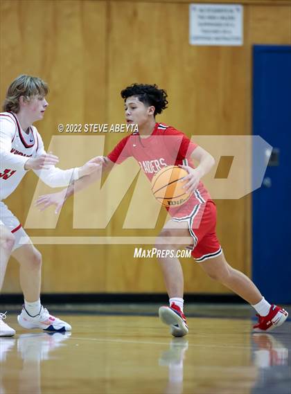 Thumbnail 3 in Fairview vs Rangeview (Cherry Creek High School) photogallery.