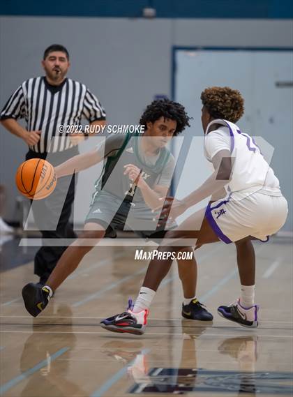 Thumbnail 3 in Helix vs Sant Augustine (Regional Rumble Tournament - Madison) photogallery.