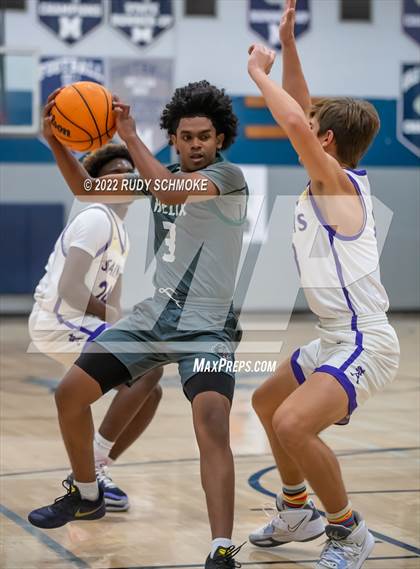 Thumbnail 2 in Helix vs Sant Augustine (Regional Rumble Tournament - Madison) photogallery.