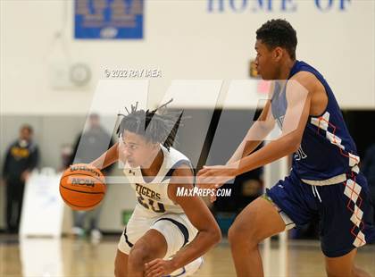 Thumbnail 2 in Cosumnes Oaks @ Inderkum photogallery.