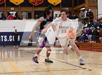 Thumbnail 3 in Carlsbad vs. Mater Dei Catholic (Torrey Pines Holiday Classic) photogallery.