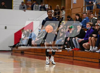 Thumbnail 3 in Carlsbad vs. Mater Dei Catholic (Torrey Pines Holiday Classic) photogallery.