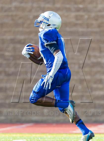 Thumbnail 1 in Bishop O'Connell vs. St. John's photogallery.