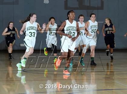 Thumbnail 1 in JV: South Hills vs West Ranch (San Gabriel Christmas Classic) photogallery.