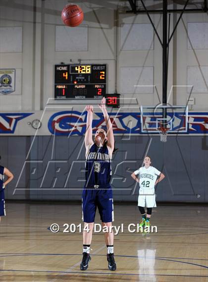 Thumbnail 1 in JV: South Hills vs West Ranch (San Gabriel Christmas Classic) photogallery.