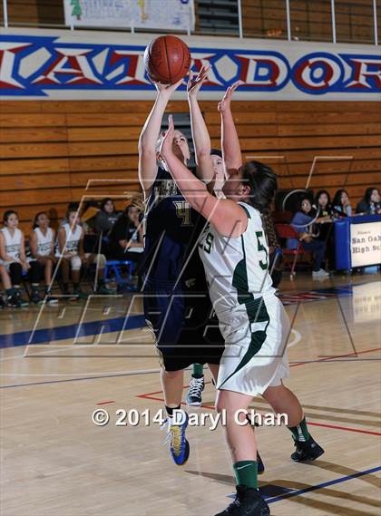 Thumbnail 3 in JV: South Hills vs West Ranch (San Gabriel Christmas Classic) photogallery.