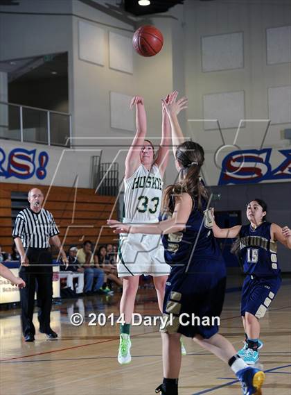 Thumbnail 3 in JV: South Hills vs West Ranch (San Gabriel Christmas Classic) photogallery.