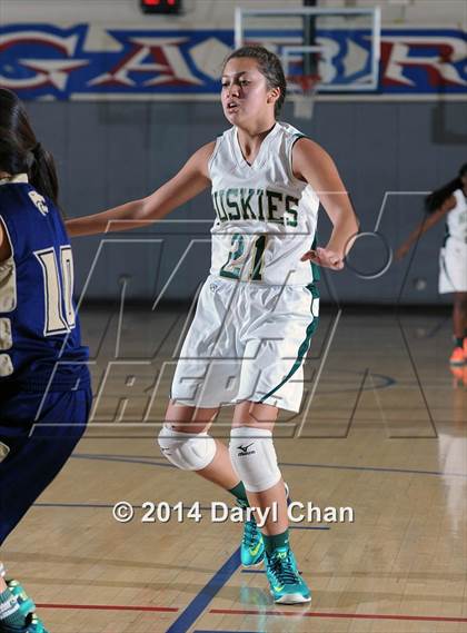 Thumbnail 1 in JV: South Hills vs West Ranch (San Gabriel Christmas Classic) photogallery.