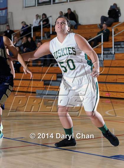 Thumbnail 3 in JV: South Hills vs West Ranch (San Gabriel Christmas Classic) photogallery.