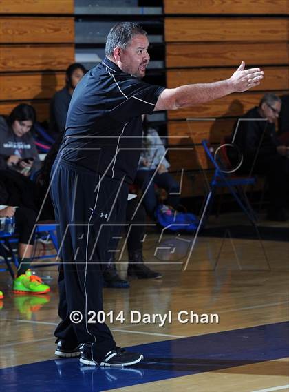 Thumbnail 2 in JV: South Hills vs West Ranch (San Gabriel Christmas Classic) photogallery.