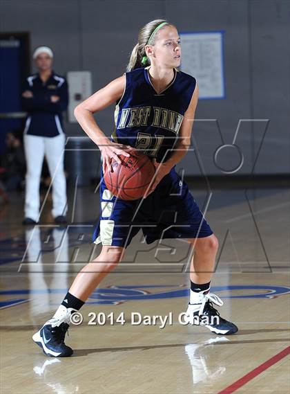 Thumbnail 2 in JV: South Hills vs West Ranch (San Gabriel Christmas Classic) photogallery.