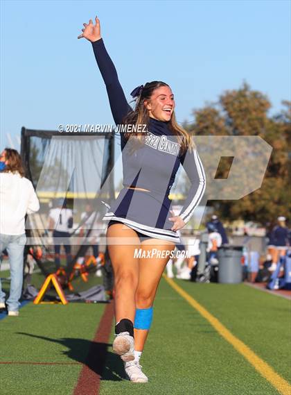 Thumbnail 1 in Oaks Christian vs Sierra Canyon photogallery.
