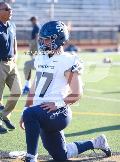 Thumbnail 3 in Oaks Christian vs Sierra Canyon photogallery.