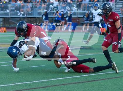 Thumbnail 1 in Oaks Christian vs Sierra Canyon photogallery.