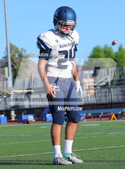 Thumbnail 2 in Oaks Christian vs Sierra Canyon photogallery.