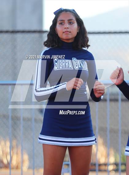 Thumbnail 2 in Oaks Christian vs Sierra Canyon photogallery.