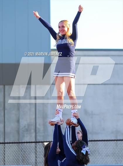 Thumbnail 1 in Oaks Christian vs Sierra Canyon photogallery.