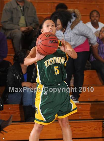 Thumbnail 3 in Westmoor vs. Valley (Jimmy V Classic) photogallery.